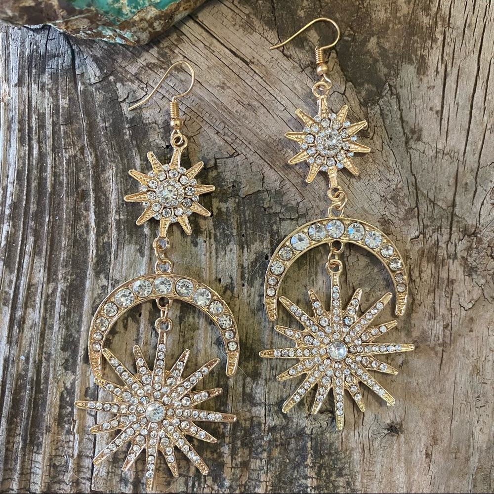 🌙🌞FP Celestial Statement Earrings 🌞🌙